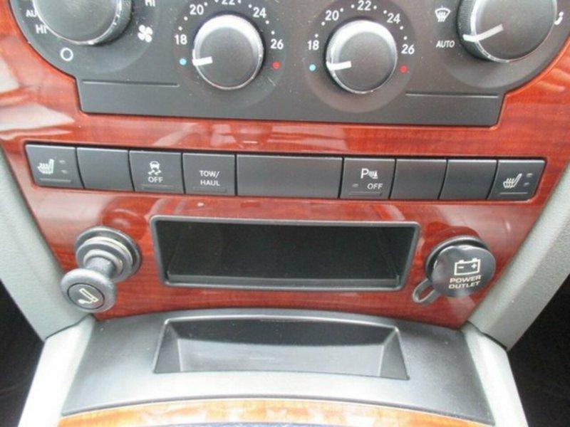 2005 Jeep Grand Cherokee Limited (4x4) Wh - JCFD4089674 - JUST 4X4S 2005 Jeep Grand Cherokee Traction Control Light
